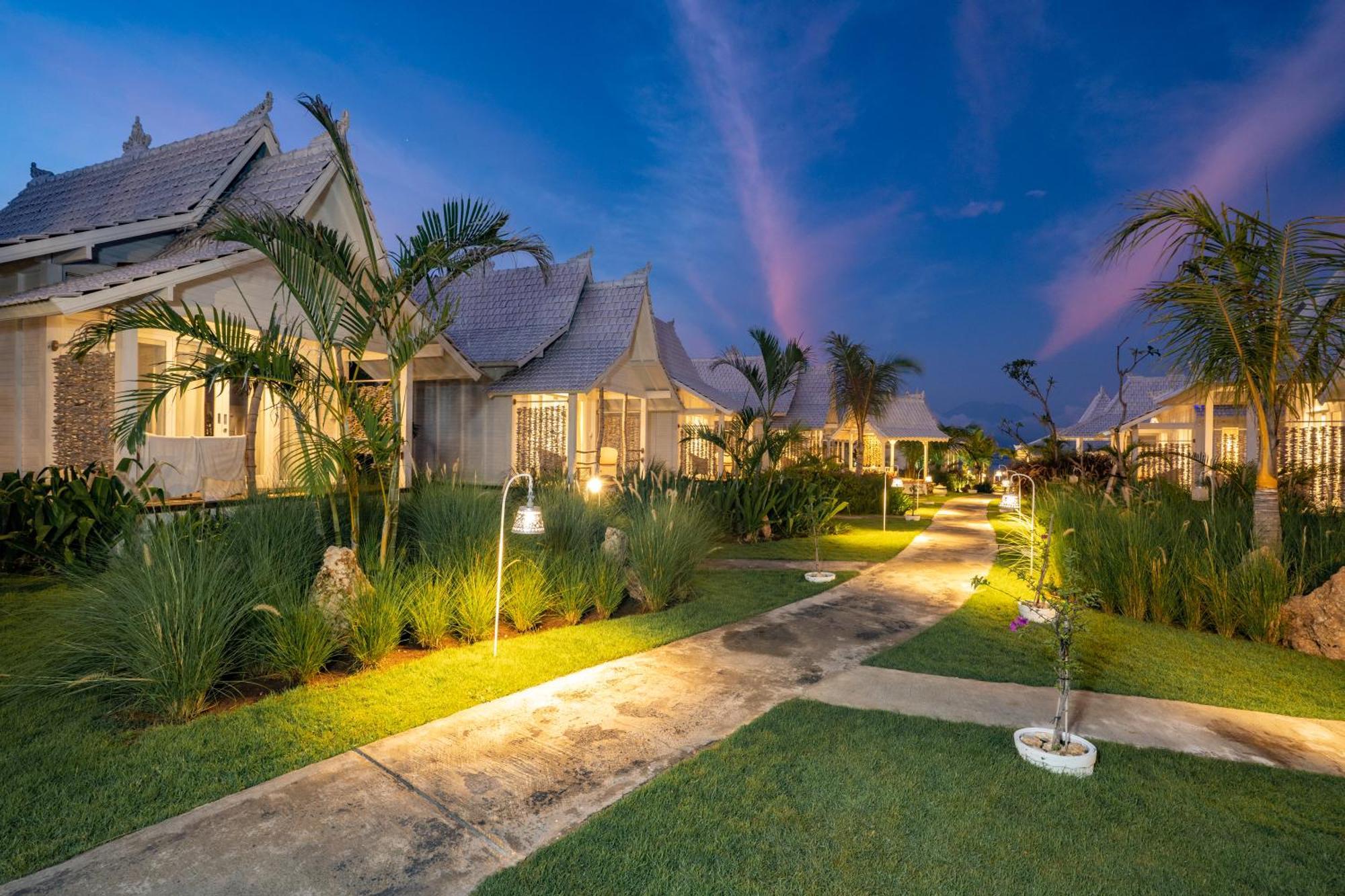 Paus Putih Hotel Nusa Lembongan  Exterior photo
